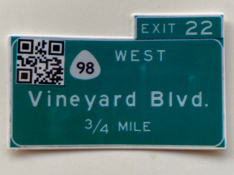 Mini QR Vineyard Sticker