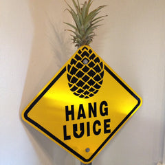 Actual "Hang Luice" sign